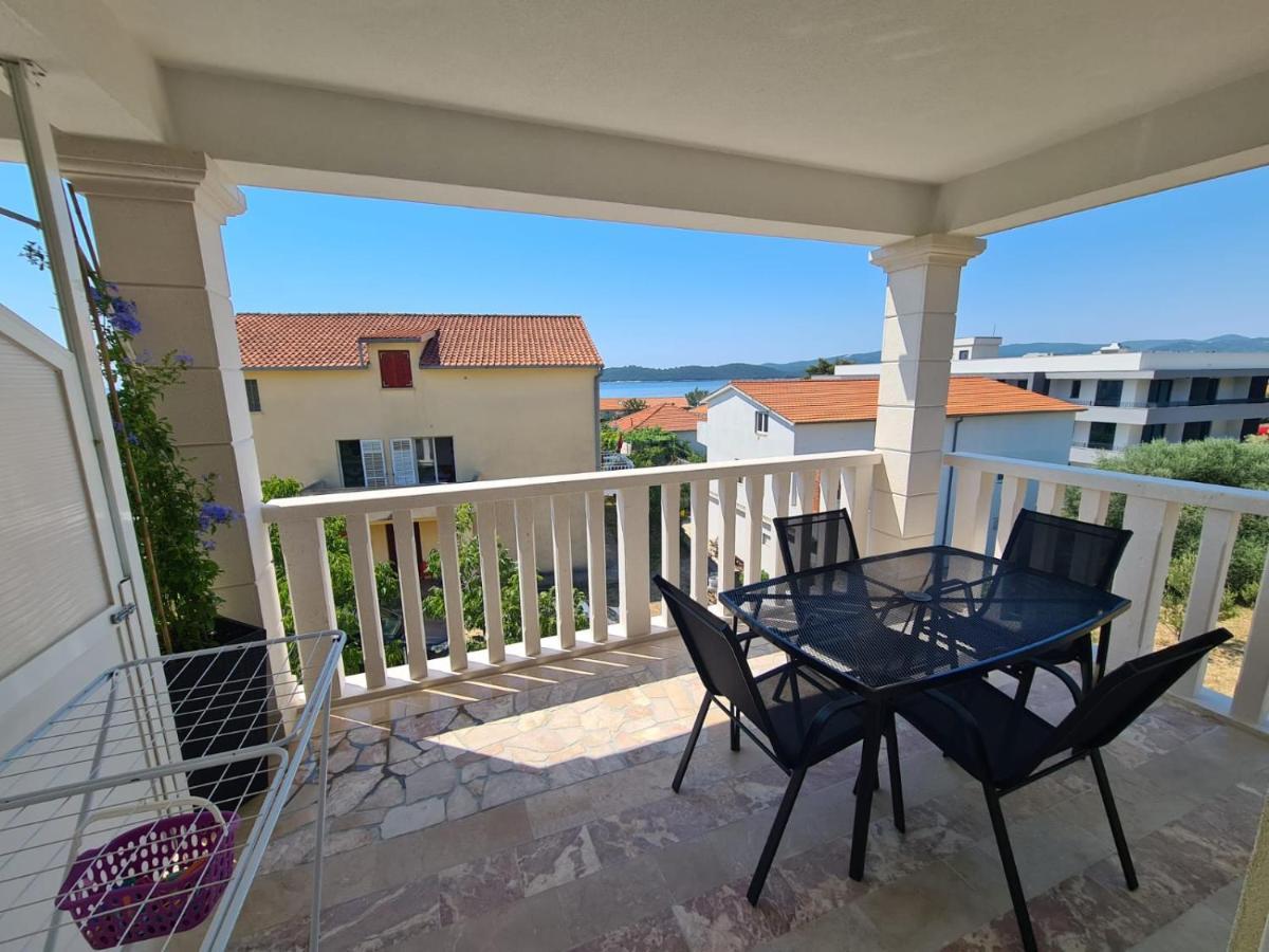 Apartments Figa Оребич Экстерьер фото